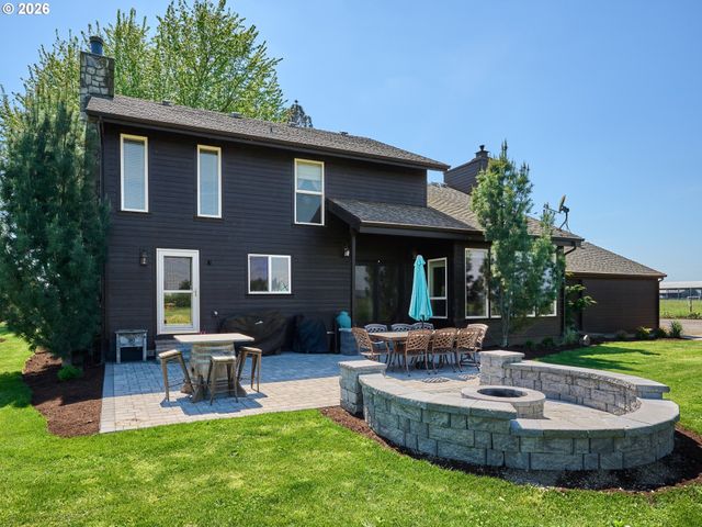 9293 BROADACRES Rd Ne, Aurora, OR 97002