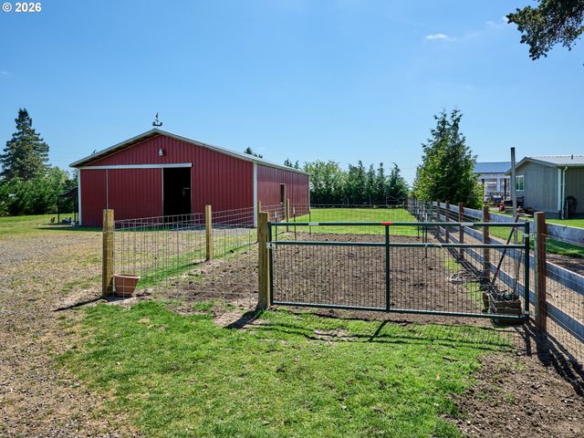9293 BROADACRES Rd Ne, Aurora, OR 97002