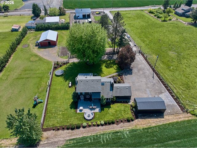 9293 BROADACRES Rd Ne, Aurora, OR 97002