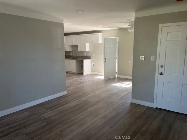 2260 easy Avenue, Long Beach, CA 90810