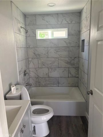 2260 easy Avenue, Long Beach, CA 90810