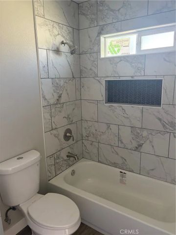 2260 easy Avenue, Long Beach, CA 90810