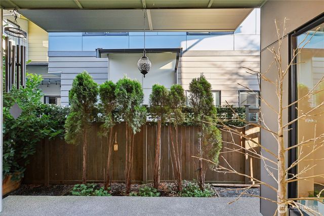 32808 Ten Trails Parkway SE, Black Diamond, WA 98010