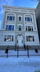 155 Clifton Avenue 1D, Newark, NJ 07104