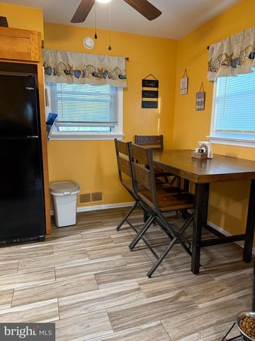 1 NASSAU RD, Somers Point, NJ 08244