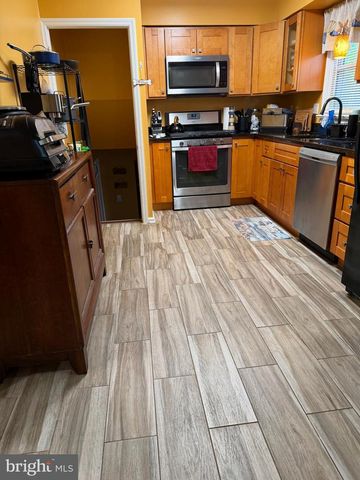 1 NASSAU RD, Somers Point, NJ 08244