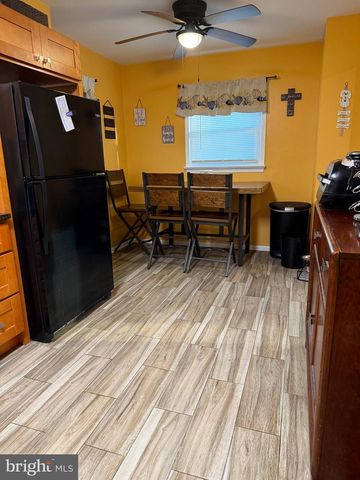 1 NASSAU RD, Somers Point, NJ 08244