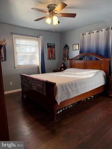 1 NASSAU RD, Somers Point, NJ 08244