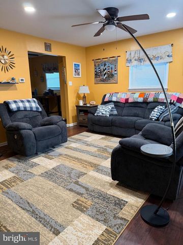 1 NASSAU RD, Somers Point, NJ 08244