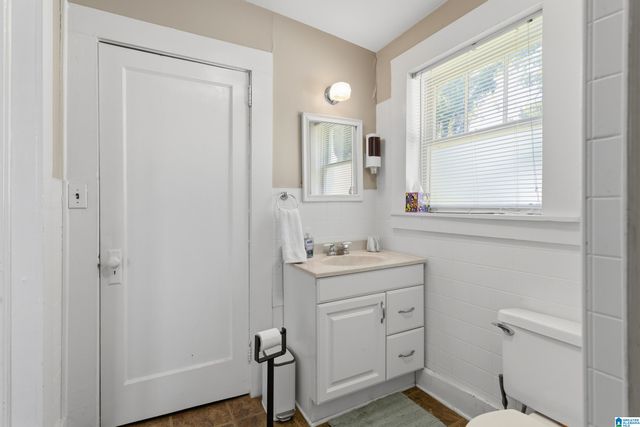 8341 1ST AVENUE, Leeds, AL 35094
