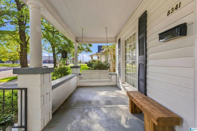 8341 1ST AVENUE, Leeds, AL 35094