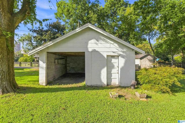 8341 1ST AVENUE, Leeds, AL 35094