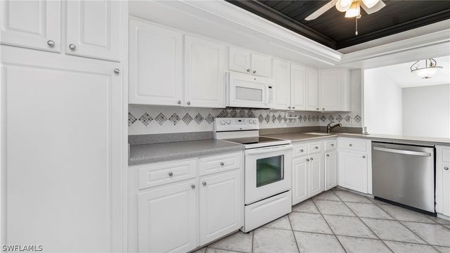 4535 SW 13th AVE, Cape Coral, FL 33914