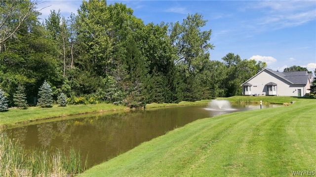 3011 Cloverbank Road 26, Hamburg, NY 14075