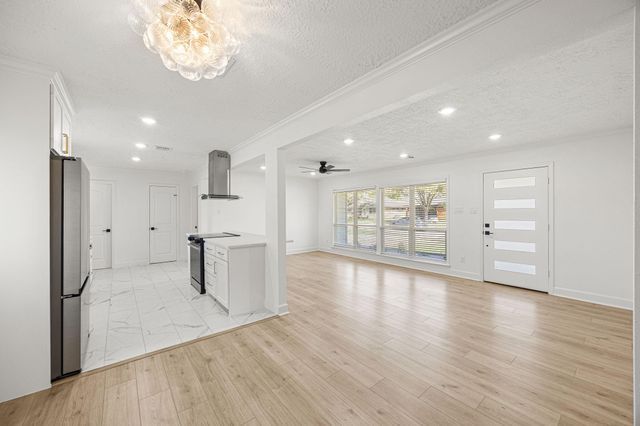 10230 Valencia Drive, Houston, TX 77013