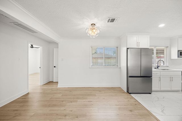 10230 Valencia Drive, Houston, TX 77013