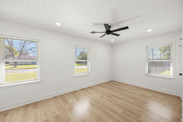 10230 Valencia Drive, Houston, TX 77013