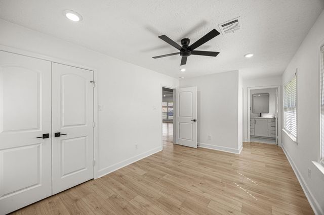 10230 Valencia Drive, Houston, TX 77013