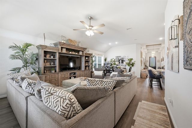 32326 Green Ash Drive, Waller, TX 77484