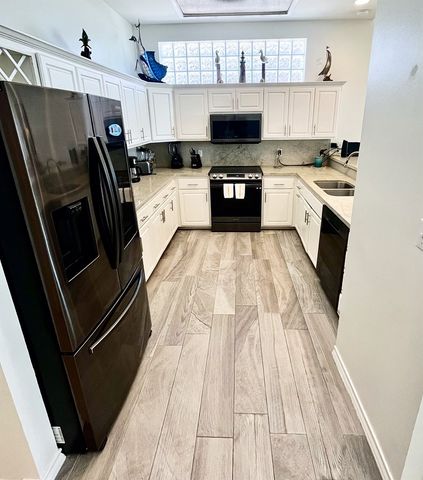 4020 Gulf Blvd., South Padre Island, TX 78597