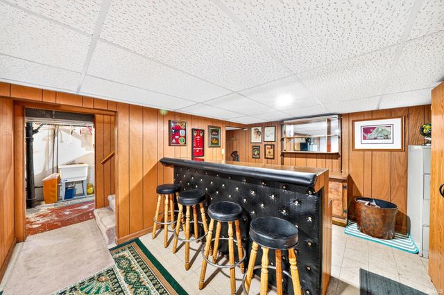234 W La Salle Avenue, Mishawaka, IN 46545