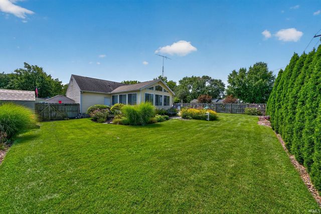 234 W La Salle Avenue, Mishawaka, IN 46545