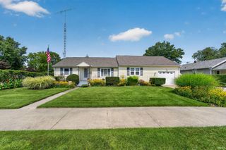 234 W La Salle Avenue, Mishawaka, IN 46545