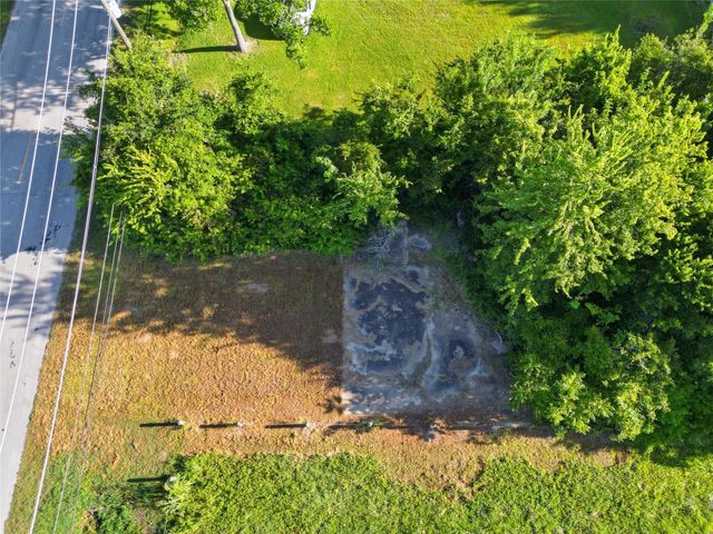 000 Lake Road, La Marque, TX 77568