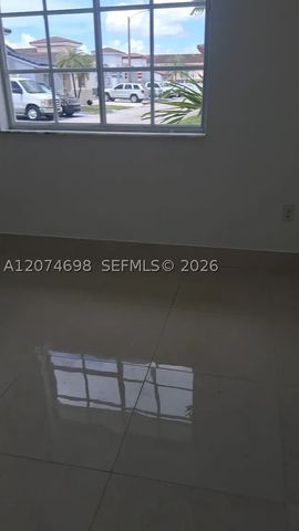 7001 W 35th Ave 175, Hialeah, FL 33018