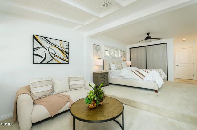 2042 Los Amigos Street, La Canada Flintridge, CA 91011