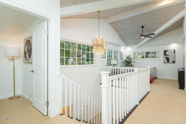 2042 Los Amigos Street, La Canada Flintridge, CA 91011