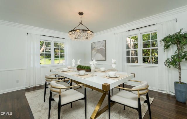 2042 Los Amigos Street, La Canada Flintridge, CA 91011