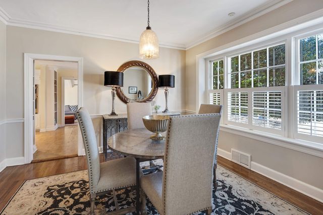 404 WILLIAMSBURG LN, Memphis, TN 38117