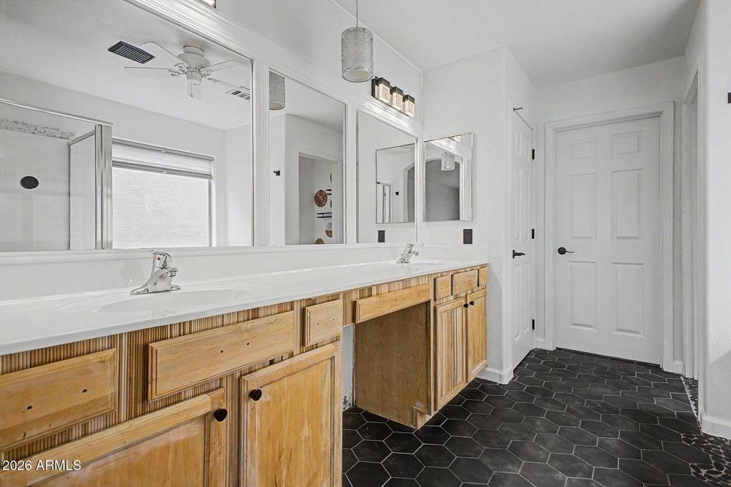 Image 17 of property listing at 12708 N 148TH Drive, Surprise, AZ 85379