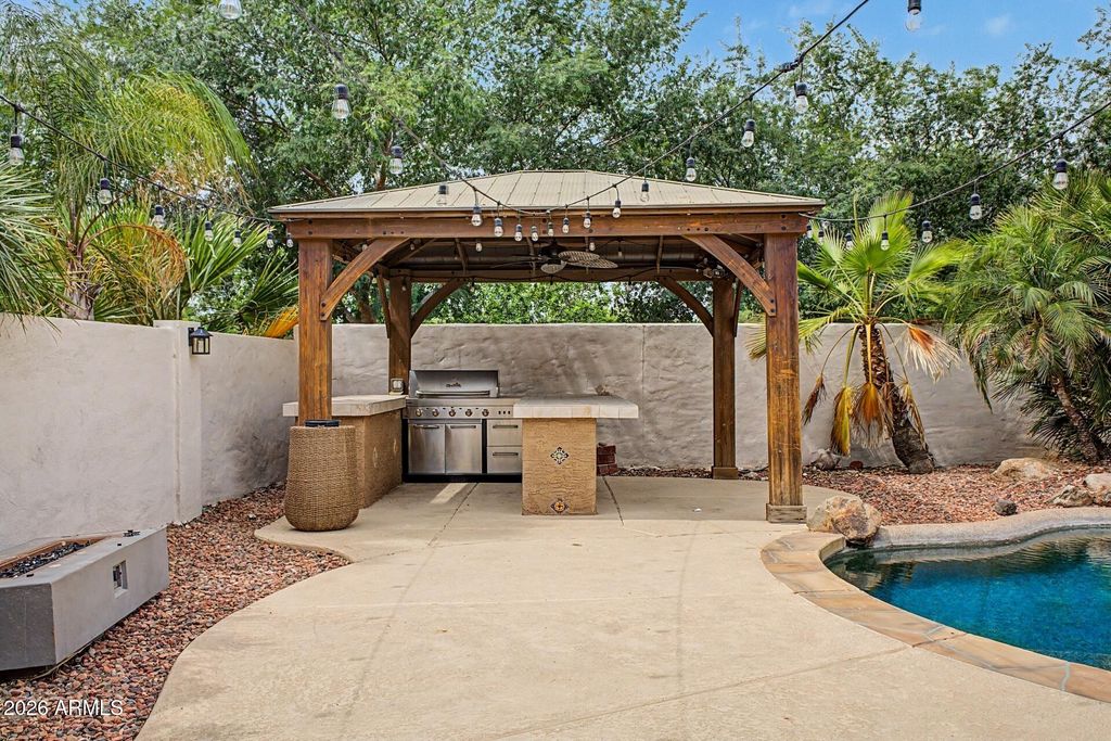 Image 20 of property listing at 12708 N 148TH Drive, Surprise, AZ 85379