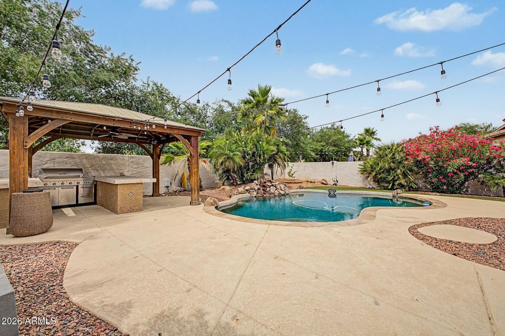 Image 21 of property listing at 12708 N 148TH Drive, Surprise, AZ 85379