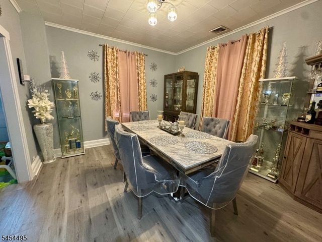 165 5Th Ave, Hawthorne Boro, NJ 07506