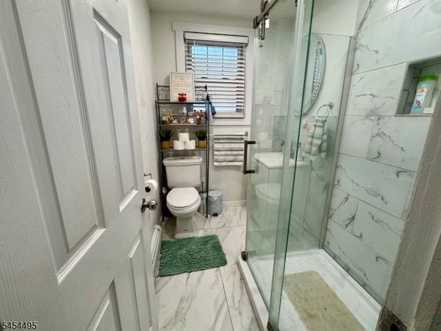 165 5Th Ave, Hawthorne Boro, NJ 07506