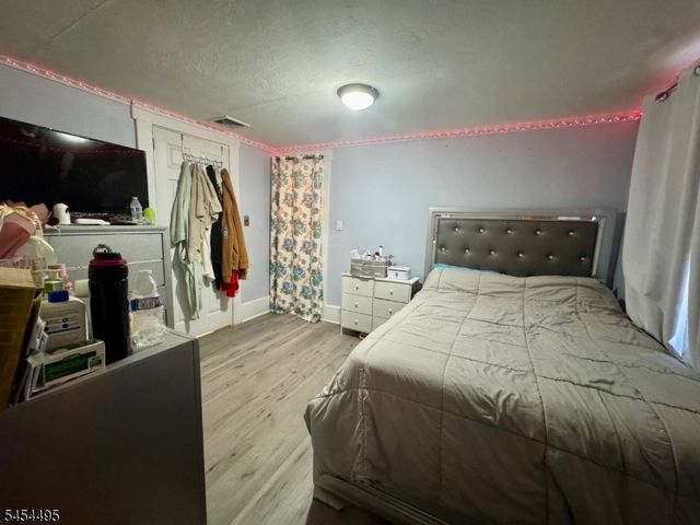 165 5Th Ave, Hawthorne Boro, NJ 07506