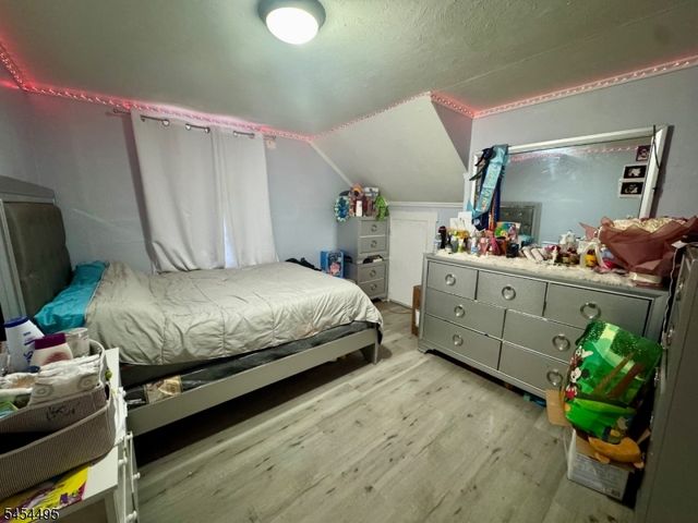 165 5Th Ave, Hawthorne Boro, NJ 07506