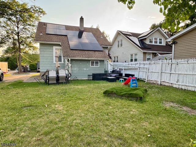 165 5Th Ave, Hawthorne Boro, NJ 07506