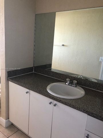 17255 SW 95th Ave 153, Palmetto Bay, FL 33157