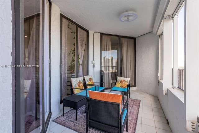 300 Three Islands Blvd PH3A, Hallandale Beach, FL 33009