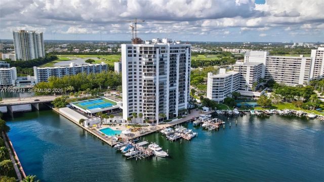 300 Three Islands Blvd PH3A, Hallandale Beach, FL 33009