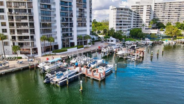 300 Three Islands Blvd PH3A, Hallandale Beach, FL 33009