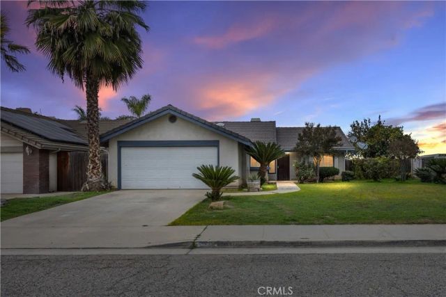1644 W Date Ave, Porterville, CA 93257