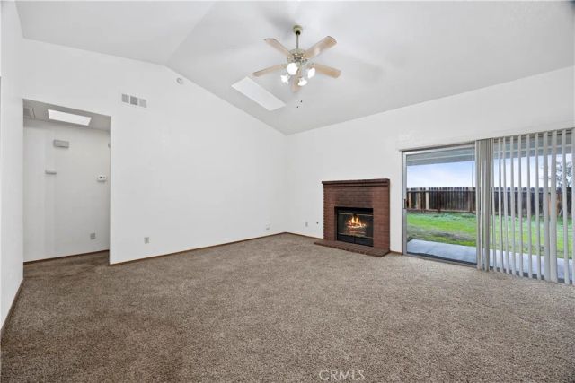 1644 W Date Ave, Porterville, CA 93257