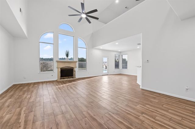 8331 Calico Canyon Drive, Tomball, TX 77375