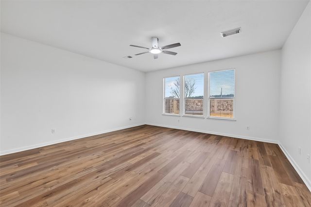 8331 Calico Canyon Drive, Tomball, TX 77375