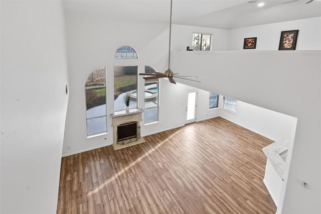 8331 Calico Canyon Drive, Tomball, TX 77375